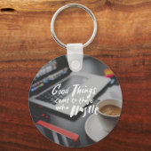 Hustel Schlüsselanhänger (Vorderseite)