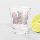 Hustle Hard - Pitbulle Hund mit Geld und Zigar Schnapsglas (Rückseite)