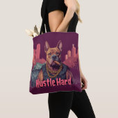 Hustle Hard - Pitbulle Hund mit Geld und Zigar Tasche (Von Nahem)