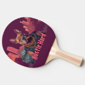 Hustle Hard - Pitbulle Hund mit Geld und Zigar Tischtennis Schläger (Seitenansicht)