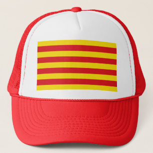 Hut mit Flagge Kataloniens Truckerkappe