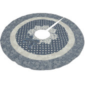 Hütte Chic Blue und Elfenbein Weihnachtsbaumrock Polyester Weihnachtsbaumdecke (Schrägansicht)