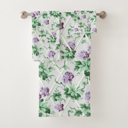 Hütte Chic Lila Hydrangeas auf Trellis Badhandtuch Set (Insitu)