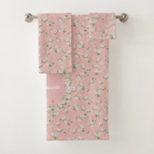 Hütte Floral White Daisies Pink Monogram