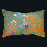 Hütte Gustav Klimt Blumengarten Haustierbett<br><div class="desc">Ein wunderschönes Gartenbild - das ist ein klassisches Gemälde von Gustav Klimt,  genannt Hütte Garden,  oder Bauergarten,  1907,  das ein nahes Bild eines Blumengartens,  ein buntes Blumengemälde ist.</div>
