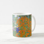 Hütte Gustav Klimt Blumengarten Kaffeetasse<br><div class="desc">Ein wunderschönes Gartenbild - das ist ein klassisches Gemälde von Gustav Klimt,  genannt Hütte Garden,  oder Bauergarten,  1907,  das ein nahes Bild eines Blumengartens,  ein buntes Blumengemälde ist.</div>