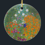 Hütte Gustav Klimt Blumengarten Keramik Ornament<br><div class="desc">Ein wunderschönes Gartenbild - das ist ein klassisches Gemälde von Gustav Klimt,  genannt Hütte Garden,  oder Bauergarten,  1907,  das ein nahes Bild eines Blumengartens,  ein buntes Blumengemälde ist.</div>