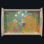 Hütte Gustav Klimt Blumengarten Serviertablett<br><div class="desc">Ein wunderschönes Gartenbild - das ist ein klassisches Gemälde von Gustav Klimt,  genannt Hütte Garden,  oder Bauergarten,  1907,  das ein nahes Bild eines Blumengartens,  ein buntes Blumengemälde ist.</div>