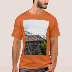 Hütte Holz Landschaft Naturgebirge T-Shirt