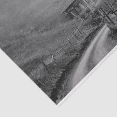 Hütte in der Natur/Nebel auf dem Berg Seidenpapier (Ausschnitt)