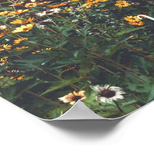 Hütte mit rustikalem Garten Poster (Ecke)