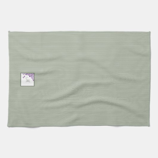 Hütte Sage Strip Lila Blumenskriptmonogramm Geschirrtuch (Horizontal)