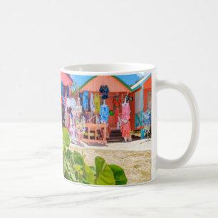 Hütten aus mehrfarbigem Holz   Long Bay Beach Kaffeetasse