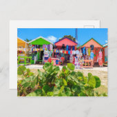 Hütten aus mehrfarbigem Holz | Long Bay Beach Postkarte (Vorne/Hinten)