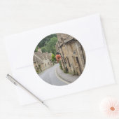 Hütten in Castle Combe, UK, Rundaufkleber Runder Aufkleber (Umschlag)