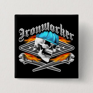 Hüttenarbeiter-Schädel und lodernde Schlüssel Button