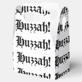 Huzzah! {Mittelalterliche Typografie} Geschenkschachtel (Geöffnet)