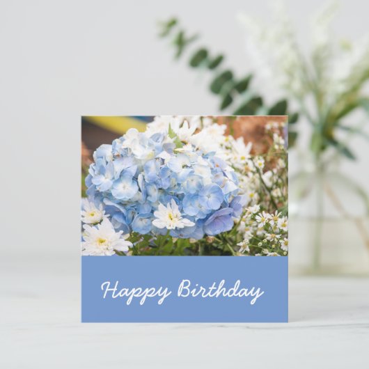 Hydrangea Blume Blauer Hintergrund Geburtstag Karte (Stehend Vorderseite)