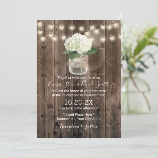 Hydrangea Blume Mason Jar Rustic Barn Wedding Einladung (Stehend Vorderseite)