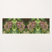 Hydrangea Blüte im Herbst mit Golden Hosta Blätter Yogamatte (Rückseite (Horizontal))