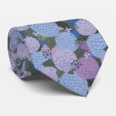 Hydrangea. Krawatte (Gerollt)