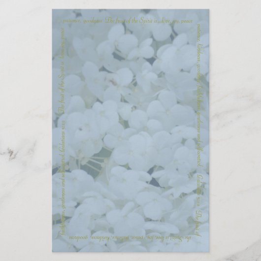 Hydrangea u. Frucht der Geist-Creme stationäres B Briefpapier (Vorderseite)