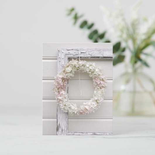 Hydrangea Wreath Postkarte (Stehend Vorderseite)