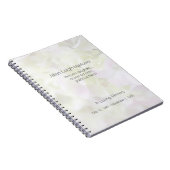 Hydrangeanahaufnahme verblassen Denkmal Notizblock (Rechte Seite)