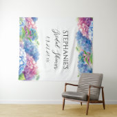 Hydrangeas Blue Floral Brautparty Foto Booth Wandteppich (Beispiel (Horizontal))