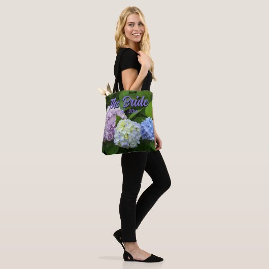 Hydrangeas für die Bride Tasche (Am Model)