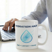 Hydrations-Hack-Limonensalz-Honey-Formel Kaffeetasse