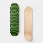 Hypnotic Wavy Green Lines Skateboard (Vorderseite)