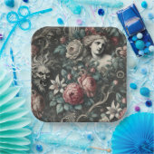 Hysteria Hides in the Blooms – Gothic Victorian Pappteller (Party)