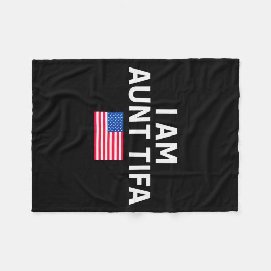 I Am Aunt Tifa _ Aunt Tifa Funny Aunt Tifa  Fleecedecke (Vorderseite (Horizontal))