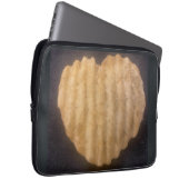 I AM NOT A SCAPEGOAT! by Yeshaya Dank - the chip Laptopschutzhülle (Vorne Rechts)