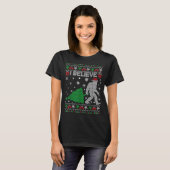 I Believe Big Foot Sasquatch Christmas T-Shirt (Vorne ganz)