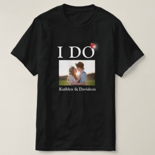 I DO Verlobung Ring Couple Foto Name Minimalistisc T-Shirt