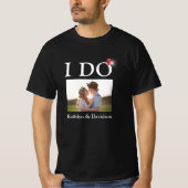 I DO Verlobung Ring Couple Foto Name Minimalistisc T-Shirt (Vorderseite)