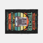 I Dont Curse I Speak Fluent Trucker With A Sailor  Fleecedecke (Vorderseite (Horizontal))