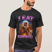 I Eat Microplastics Funny Cat Meme Bootleg Graphic T-Shirt (Vorderseite)