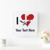 I (Funky Heart Shaped Danish Flag) Your Text Quadratische Wanduhr (Zuhause)