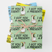 I GOT YOU A PRESENT! shouty chicken Geschenkpapier Set (Beispiel)