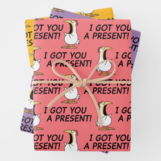 I GOT YOU A PRESENT! shouty chicken Geschenkpapier Set (Beispiel)