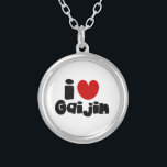 i heart Gaijin Versilberte Kette<br><div class="desc">i herz Gaijin Globe Trotters ist auf idiosynkratische Bilder aus der ganzen Welt spezialisiert. Hier finden Sie einzigartige Grußkarten, Postkarten, Poster, Mousepads und mehr.</div>