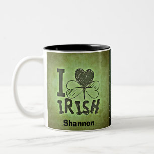 I Heart Irish Kleeblatt Name Monogram Initials Zweifarbige Tasse