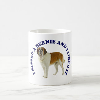 I Kissed a St Bernard Kaffeetasse