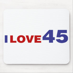I Liebe 45 Mousepad