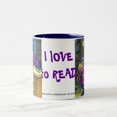 I Liebe, Buch-Karo-Tasse vorzulesen Zweifarbige Tasse (Mittel)