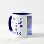 I LIEBE DER GERUCH DES TURBINENTREIBSTOFFS AM TASSE (Vorderseite Links)