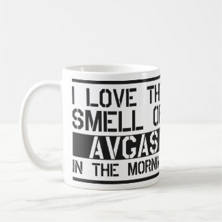 i Liebe der Geruch von Avgas am Morgen Kaffeetasse